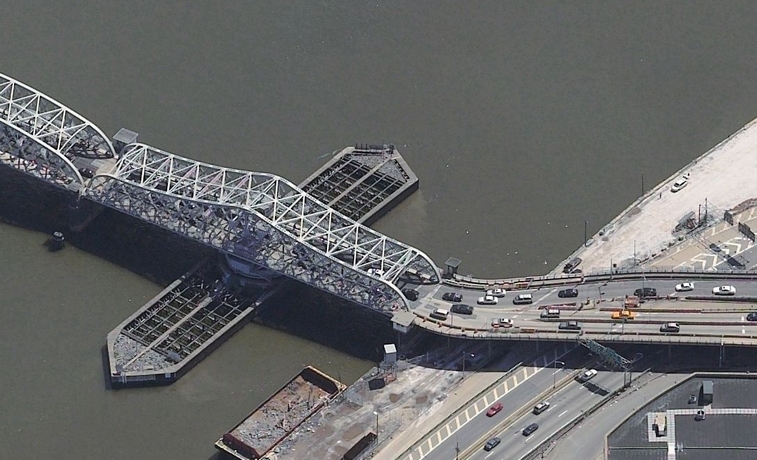 Harlem River Bridges - Willis Avenue Bridge: Willis Avenue Bridge 6